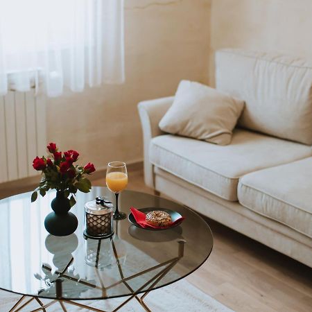 Apartman Stari Toranj II Apartment Vukovar Bagian luar foto